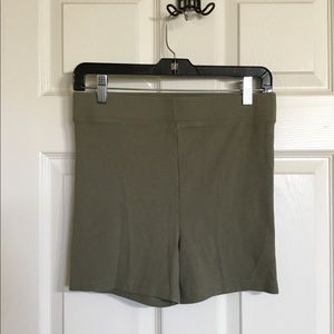 Talentless green ribbed biker shorts size large